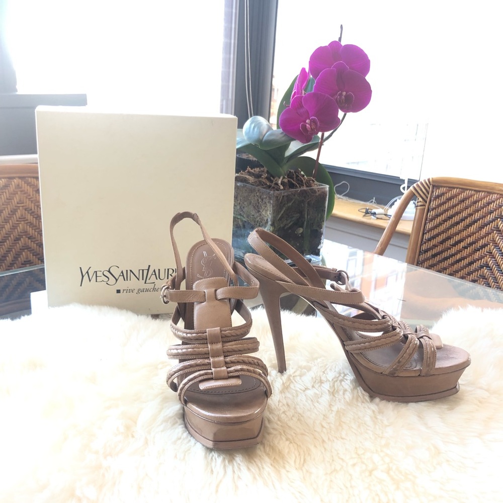 Yves Saint Laurent Hamptons 105 Sandal size 42